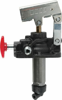 Pièces agricoles - Hydraulique - Pompe à main 25cc D.E.