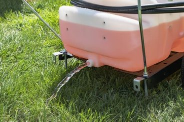 Pièces agricoles - Jardin et forêt pièce adaptable - Pulvérisateurs tractés 56 L