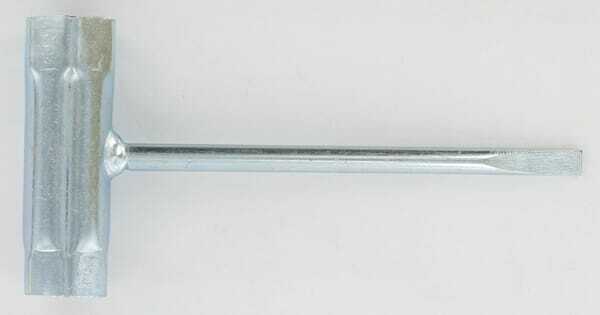 Pièces agricoles - Jardin et forêt pièce origine - Clé à bougies 21 mmx19 mm