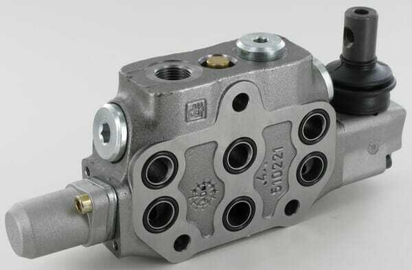 Pièces agricoles - Hydraulique - Distributeur section