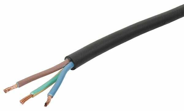 Pièces agricoles - Electricité - Cond. en caoutchouc 3x6 mm²