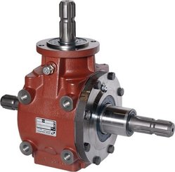 Pièces agricoles - Transmission - Boîte de vitesses T-313J, 1,93:1, 40,4 kW