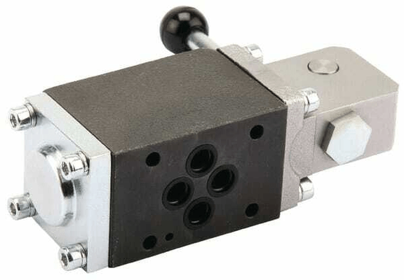 Pièces agricoles - Hydraulique - Distributeur à comm. man. NG6