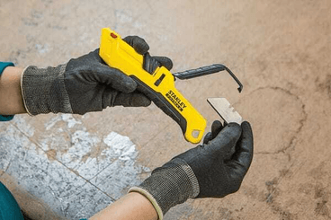 Outils - Outils divers - Cutter de sécurité FATMAX TRISLIDE bi matière