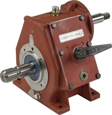 Pièces agricoles - Transmission - Boîte de vitesses D-27A, 1:3,7/1:4,4 22,1 kW