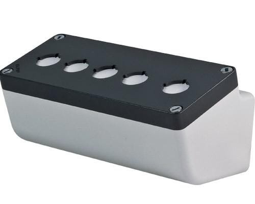 Pièces agricoles - Electricité - Boîtier bout., 85x200x85, 5or.