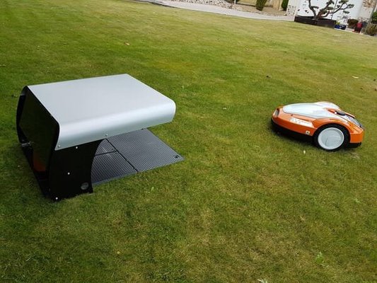 Pièces agricoles - Jardin et forêt pièce adaptable - Garage pour robots « Robot Protect B »