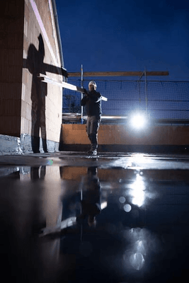 Pièces agricoles - Outils atelier - Lampe de travail hybride LED à piles multiples 6050 MH, 6200 lm, IP65