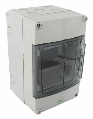 Pièces agricoles - Electricité - Coffret IP55/5 modules/1 rang.