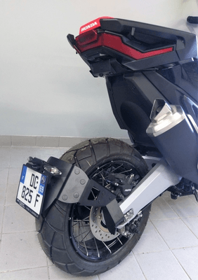 Pièces Quad & Motos - Equipement véhicule - Support de plaque ACCESS DESIGN ''ras de roue'' noir Honda X-ADV