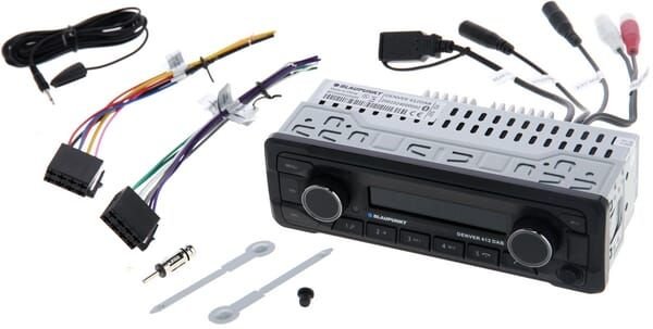 Pièces agricoles - Eclairage - Radio Denver 412DAB Bluetooth robuste