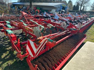 Déchaumeur à dents Kverneland Clc Pro - 3