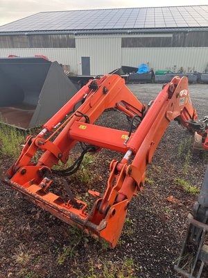 Chargeur frontal Kubota LA2605