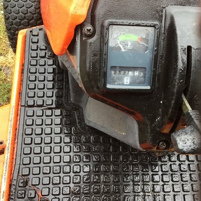 Tondeuse autoportée Kubota T1600H