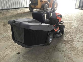 Tondeuse autoportée Husqvarna TC242T - 2