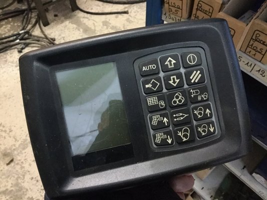 Presse à balles rondes New Holland ROLL BELT 180