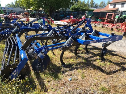 Déchaumeur à dents Landstal LSTAPB360