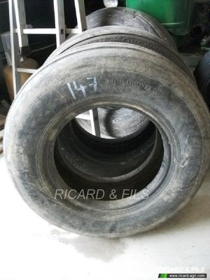 Pneu agricole - Avion 38x11