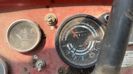 Tracteur agricole Massey Ferguson MF158 - 5