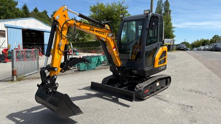 Mini pelle Riquet LGR35 - 1