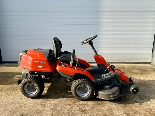Tondeuse autoportée Husqvarna R214T
