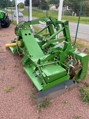 Herse rotative Amazone CULTIMIX KX 3001