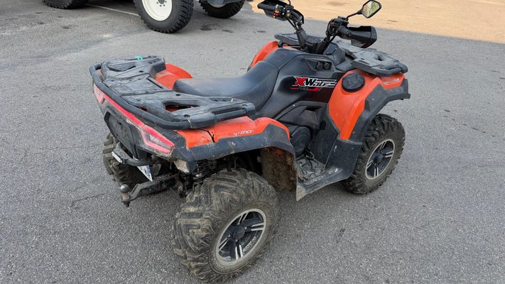 Quad Goes XWOLF700EPSCOURT