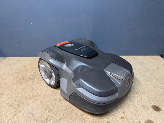 Robot de tonte Husqvarna Automower 415X