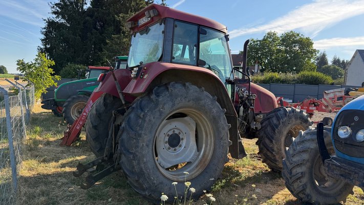 Tracteur agricole Case IH CS110
