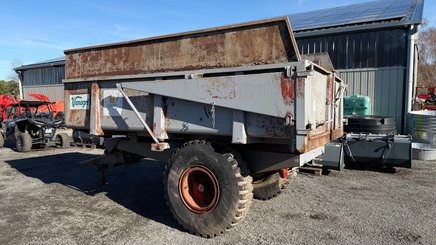 Benne agricole Massey Ferguson MF107 - 1