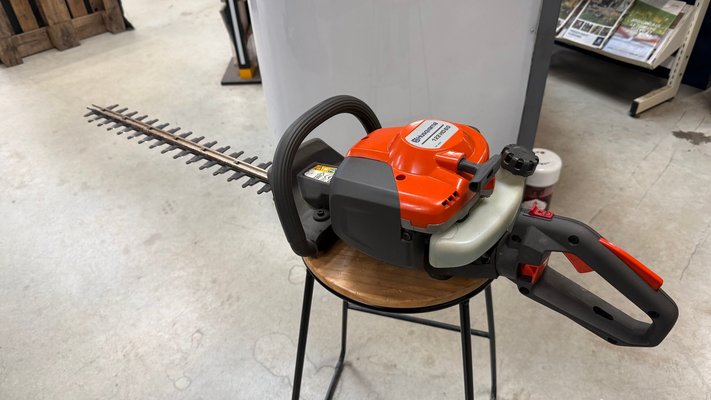 Taille haies Husqvarna 122HD60