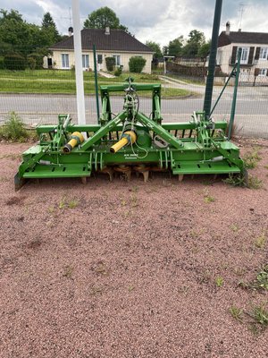 Herse rotative Amazone CULTIMIX KX 3001