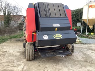 Presse à balles rondes Vicon RV1601RFF - 3