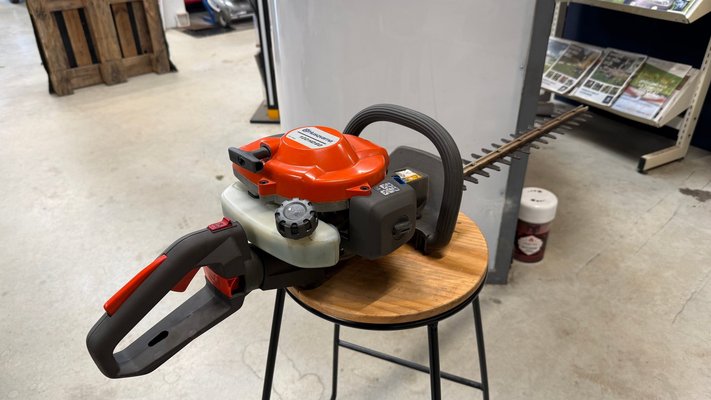 Taille haies Husqvarna 122HD60