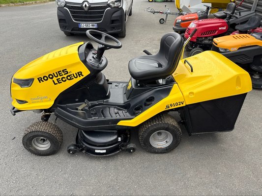 Tondeuse autoportée Roques Et Lecœur RL9102V