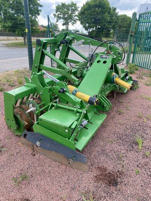 Herse rotative Amazone CULTIMIX KX 3001