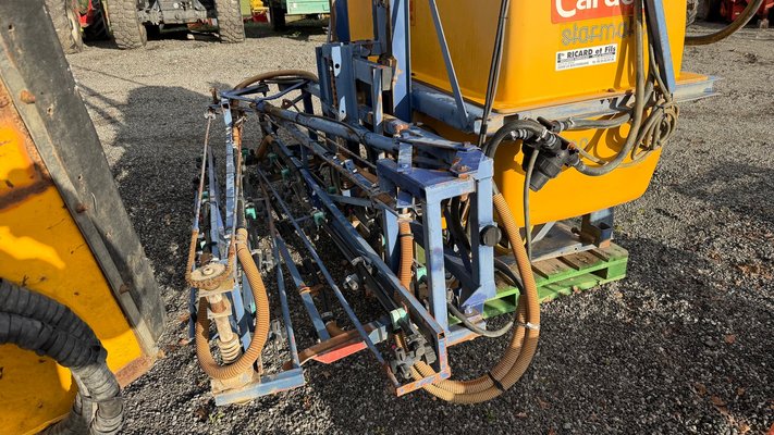 Pulvérisateur porté Caruelle 1200L