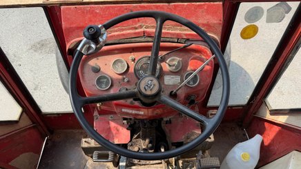 Tracteur agricole Massey Ferguson MF158 - 4