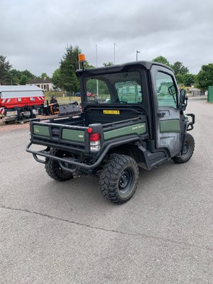 Quad - transporteur John Deere gator