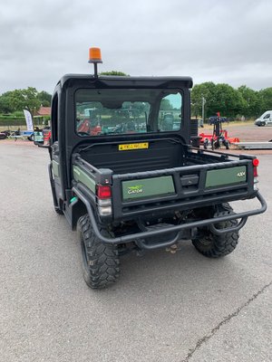 Quad - transporteur John Deere gator