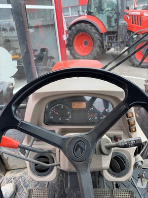 Tracteur agricole Kubota M8560DTHQ