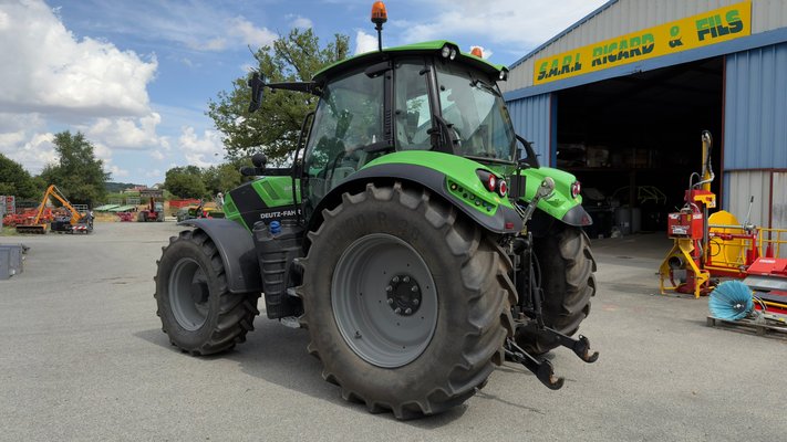 Tracteur agricole Deutz-Fahr 6150.4 TTV