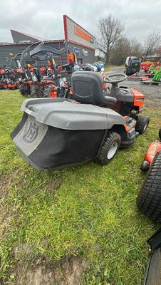 Tondeuse autoportée Husqvarna TC138