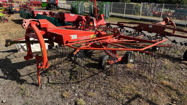 Andaineur Kuhn GA4121 GM