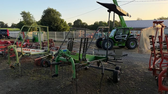 Andaineur Deutz-Fahr SWATMASTER 4321