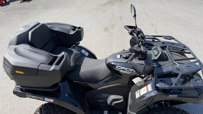 Quad CF MOTO CFORCE520T3COURT