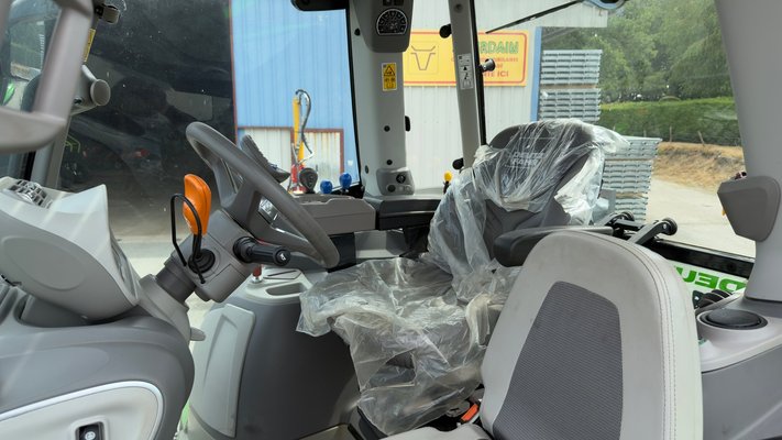 Tracteur agricole Deutz-Fahr 6150.4 TTV