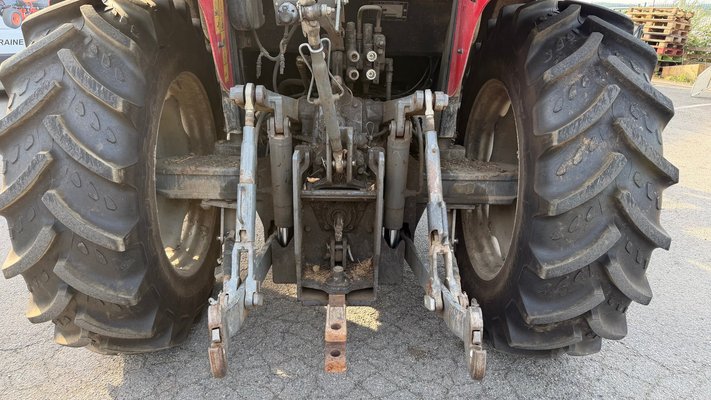Tracteur agricole Massey Ferguson MF5445