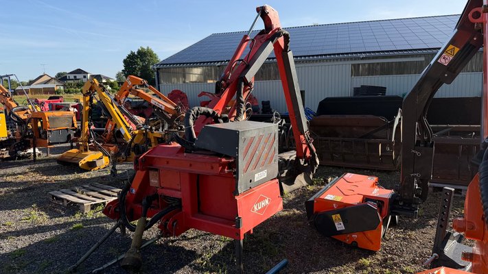 Épareuse Kuhn HE 4951 P