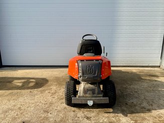 Tondeuse autoportée Husqvarna R214T - 3
